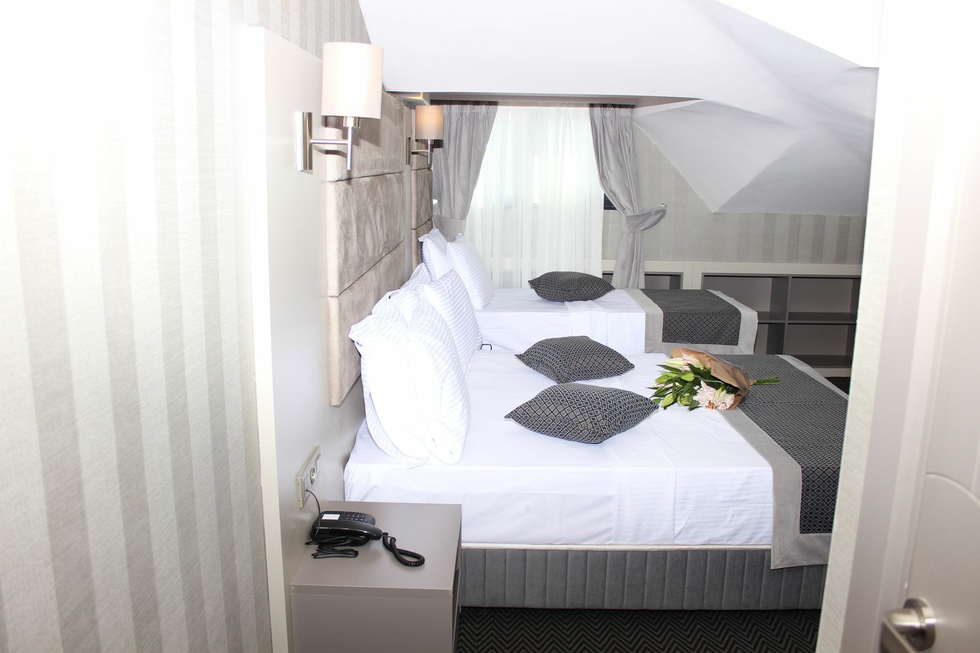 Anka Premium Hotel อิสตันบูล ภายนอก รูปภาพ